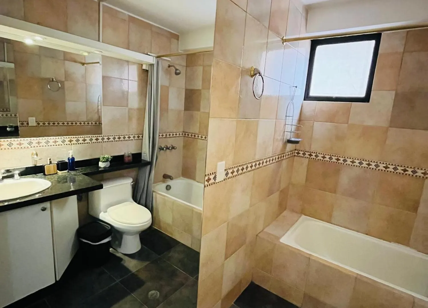 Suite Republica De Salvador Quito 0*,  Ecuador