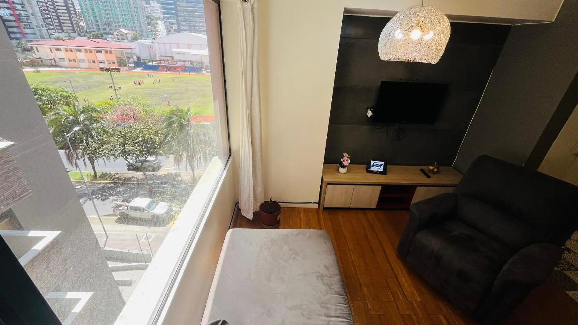 Suite Republica De Salvador Quito